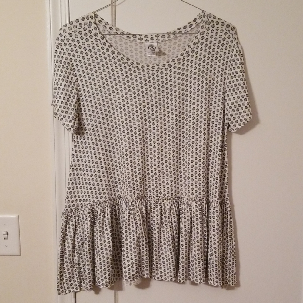 Agnes & Dora Ruffled Tee